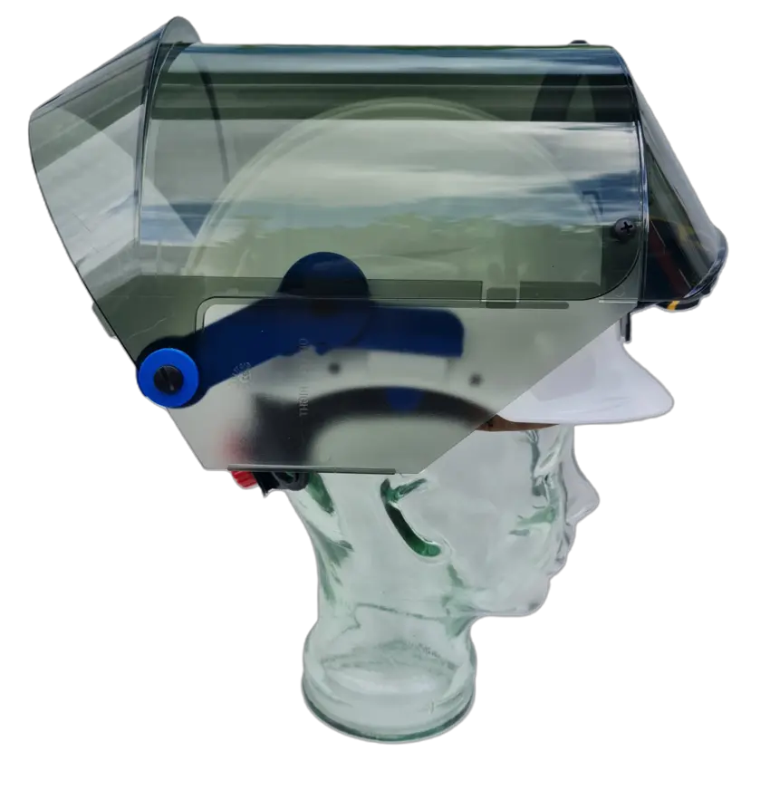 Elektrikerhelm mit Schutzschirm aus dem BeKa Sortiment